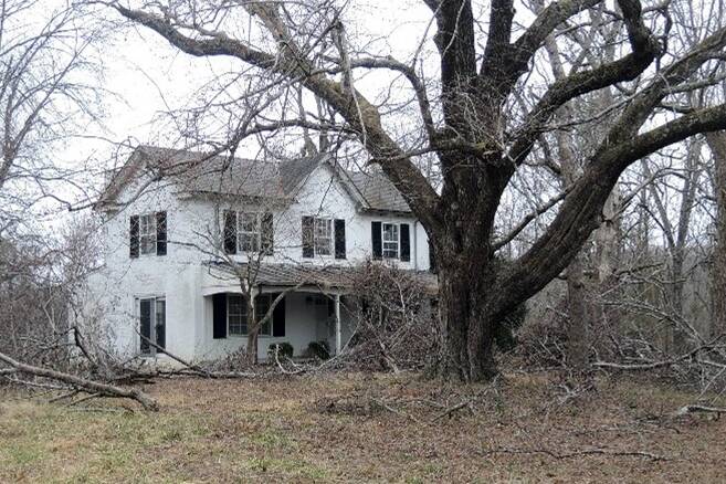 Buck Mountain exterior